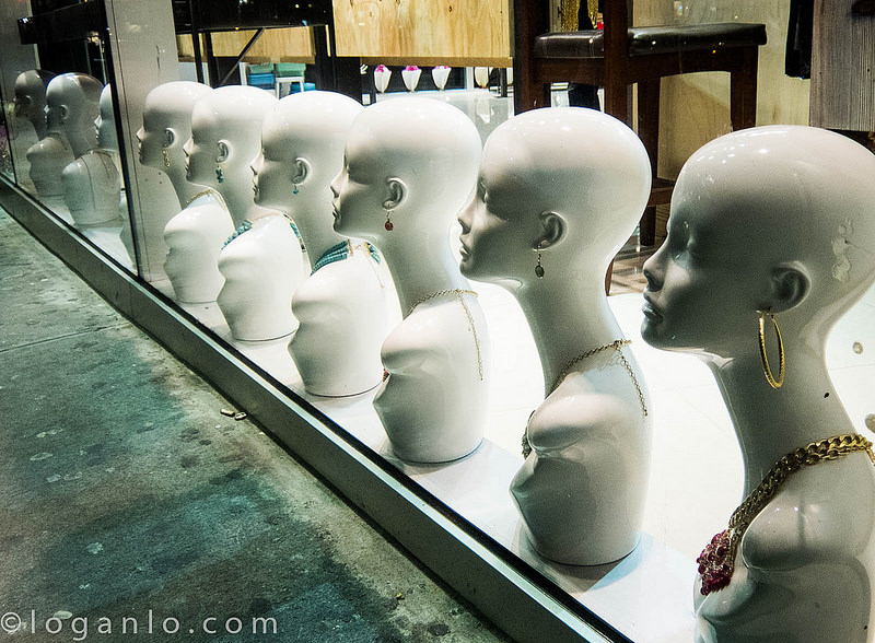 Mannequin heads